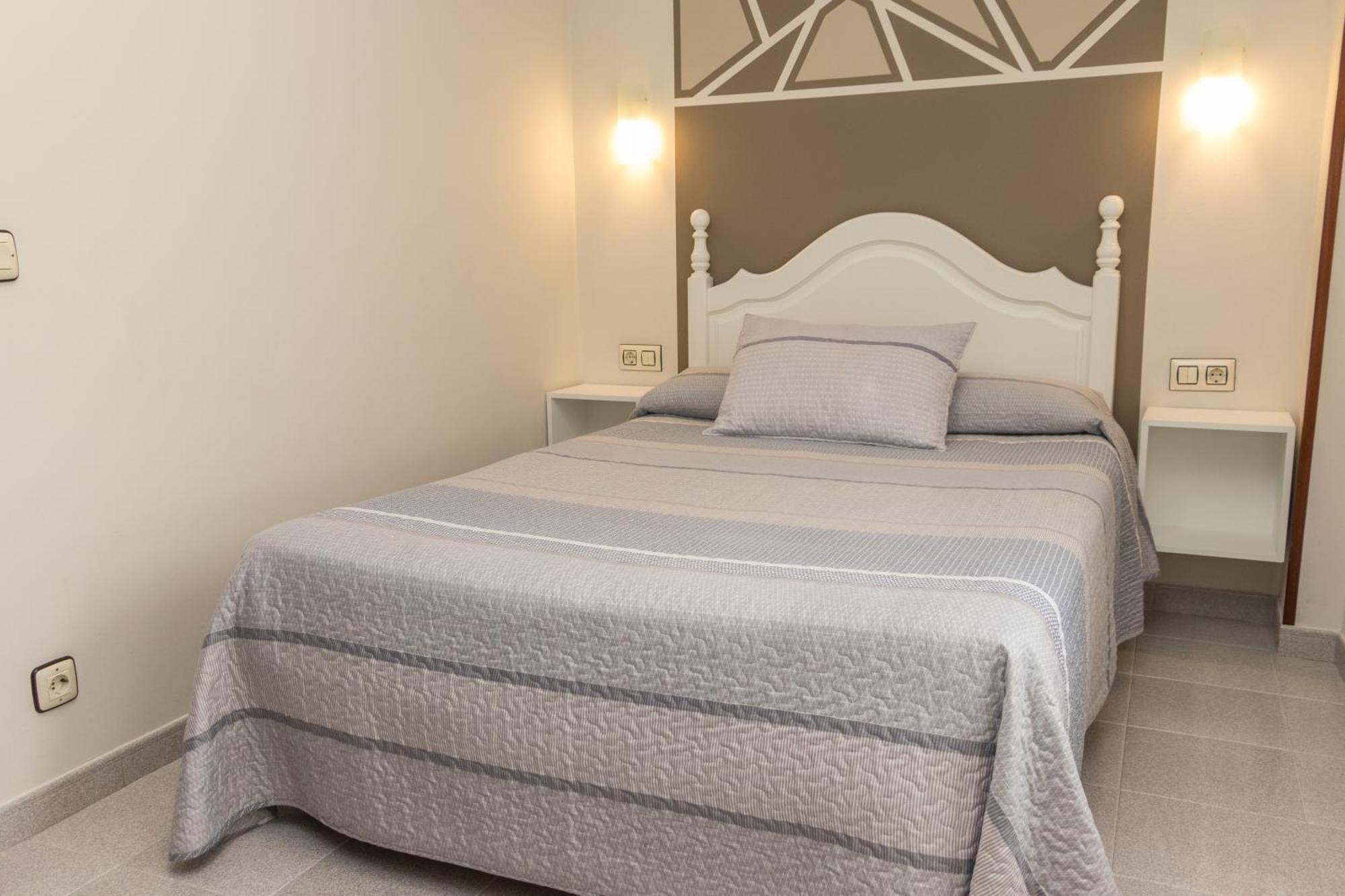 Hotel Plaza Cangas de Onis Luaran gambar